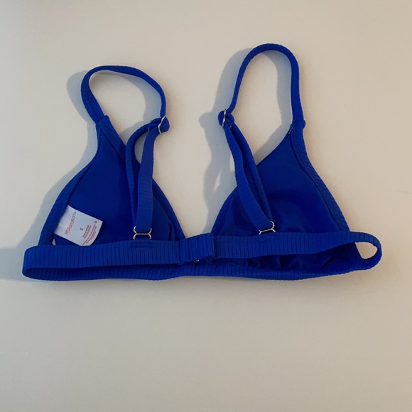 Juniors Ribbed Triangle Bikini Top - Picture 3 of 4